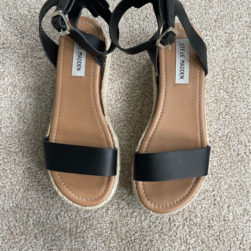 Steve Madden Black Strap Sandals